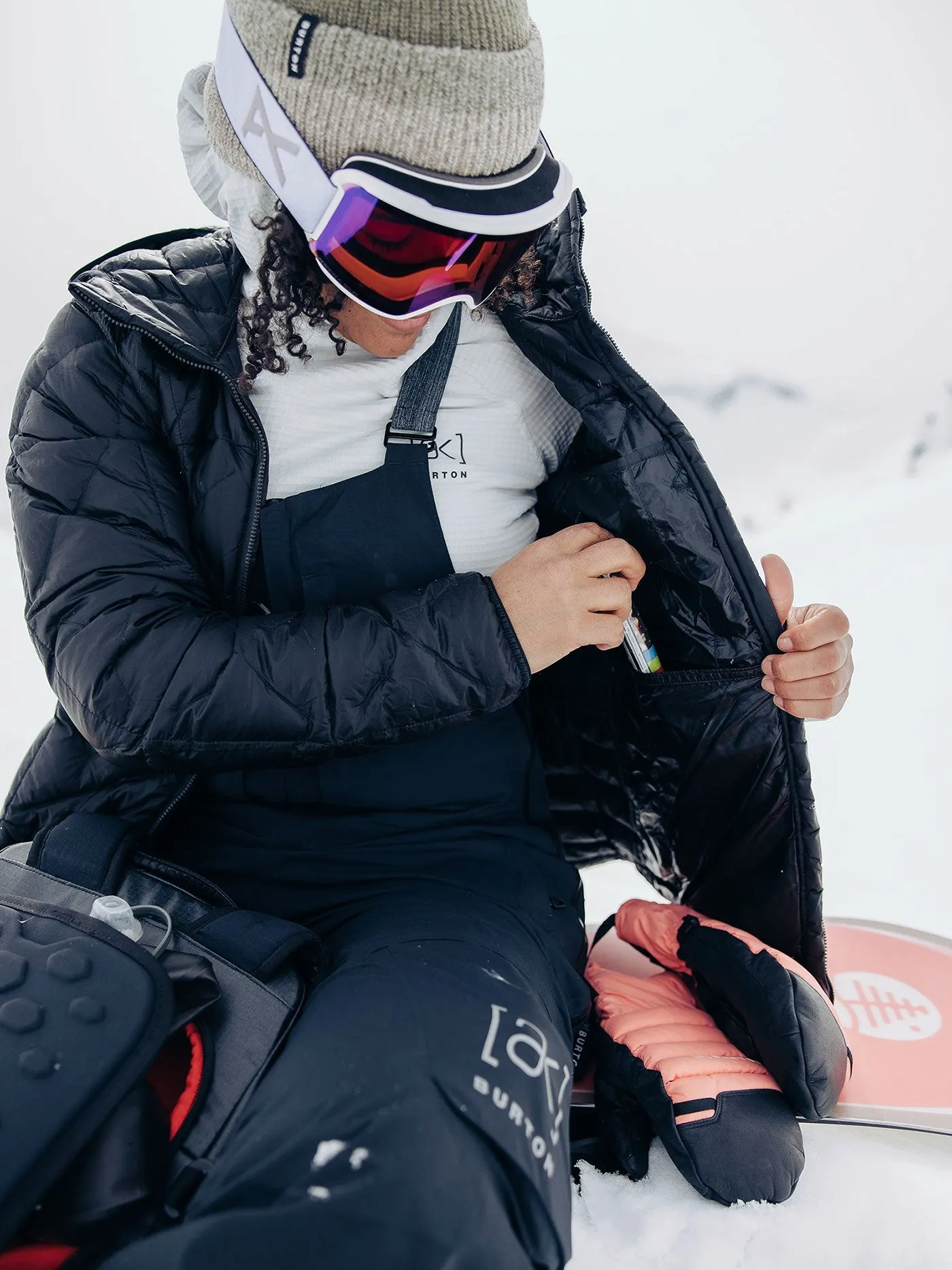 [ak] Baker Hooded Down Jacket (Women)