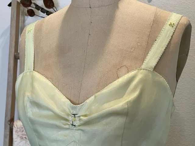 Daisy Dress - One of a Kind - Vintage 1990s Repurposed size 6