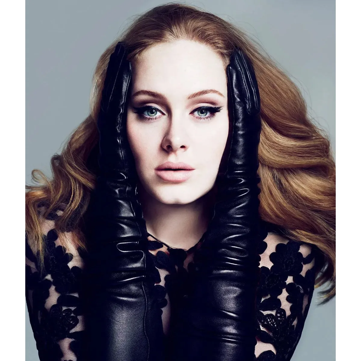Leonora (black) - Italian cashmere lined 6-button length leather gloves