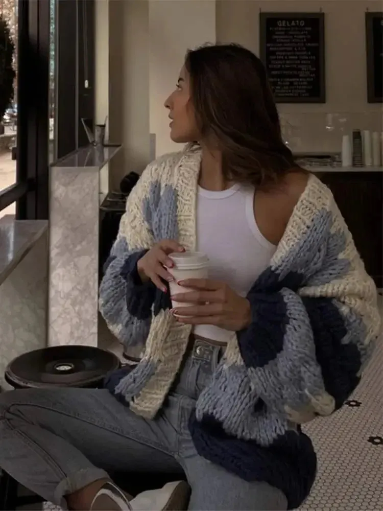 TAVIMART  -  Color Blocking Knitted Cardigan For Women Casual Loose Long Sleeve Crop Sweater Female Streetwear Fashion Autumn Winter