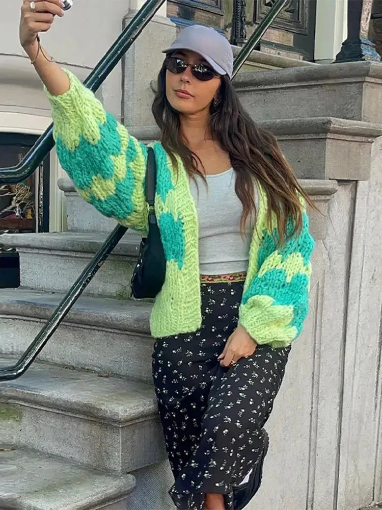 TAVIMART  -  Color Blocking Knitted Cardigan For Women Casual Loose Long Sleeve Crop Sweater Female Streetwear Fashion Autumn Winter