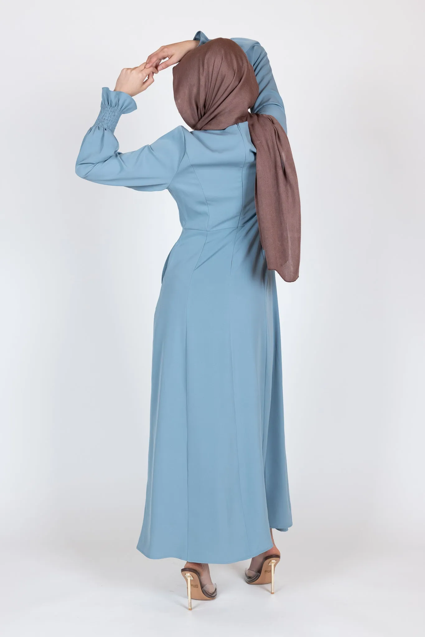 Vinisha Abaya