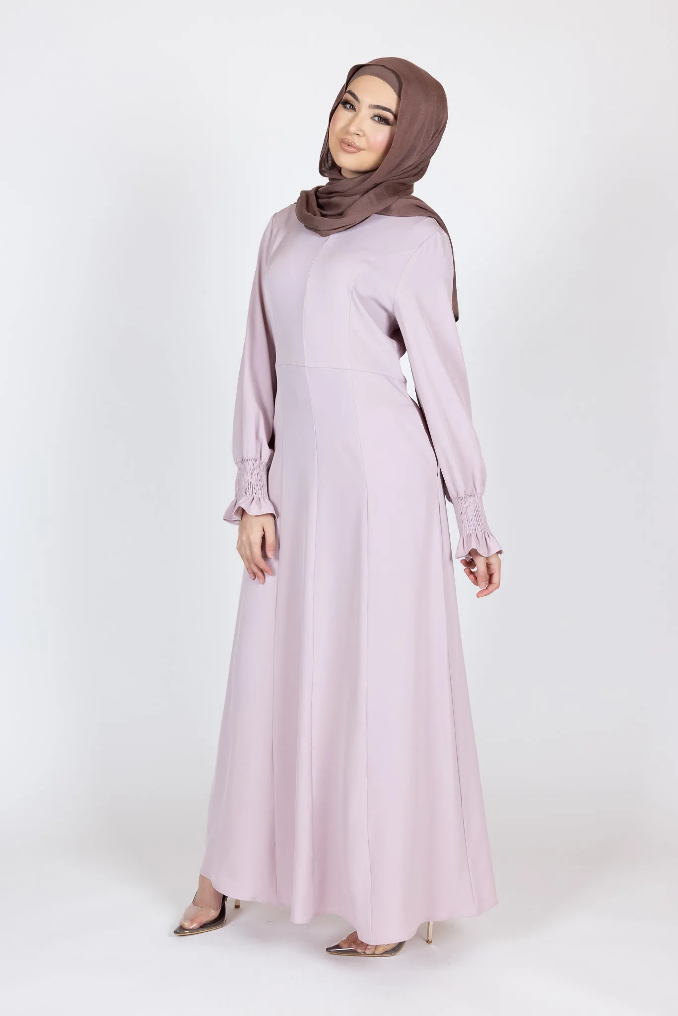 Vinisha Abaya