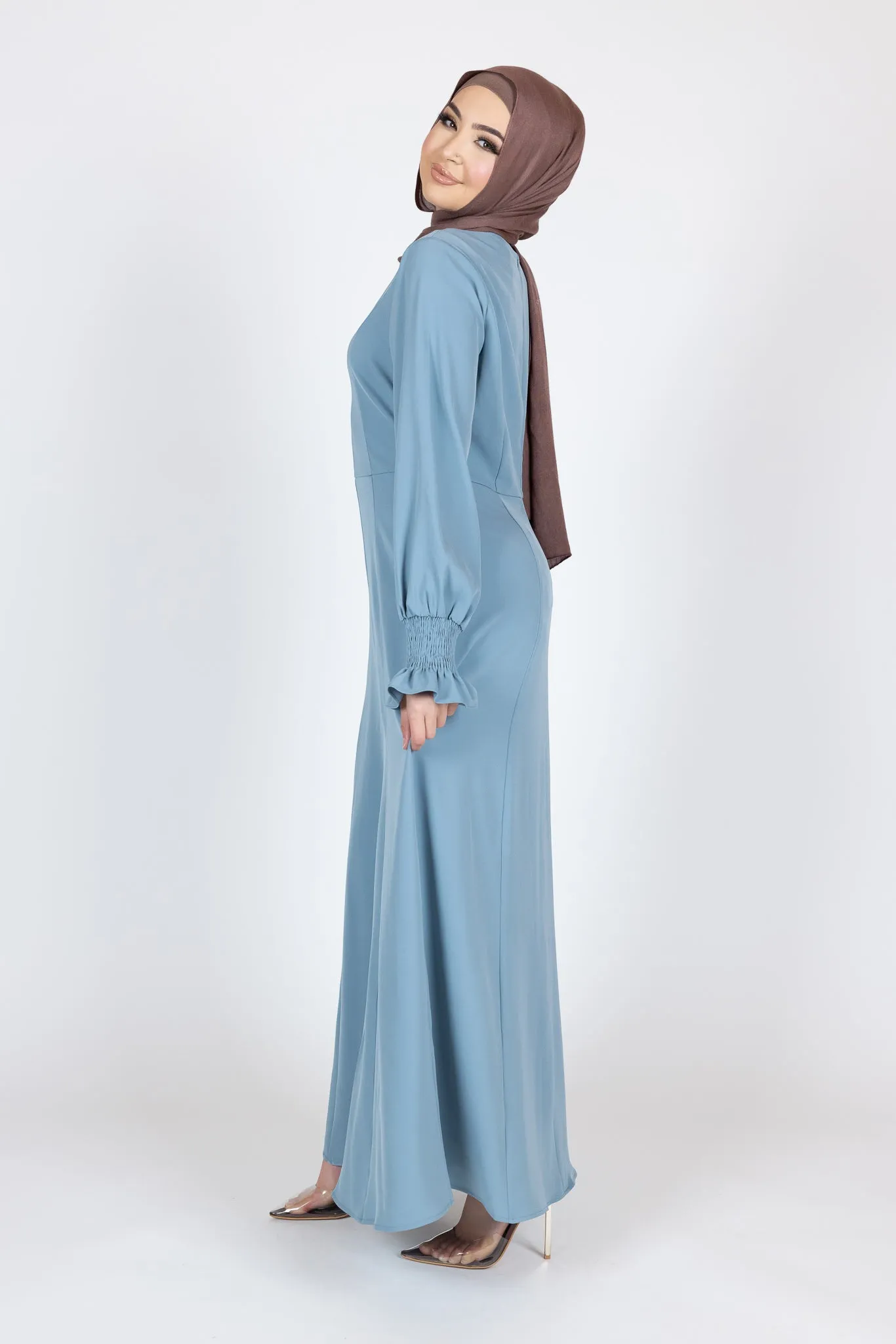 Vinisha Abaya