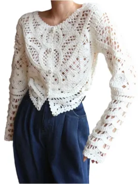 White knitted sweater